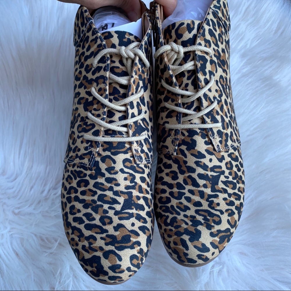 DV dolce vita leopard micro suede Brady booties - Picture 3 of 6